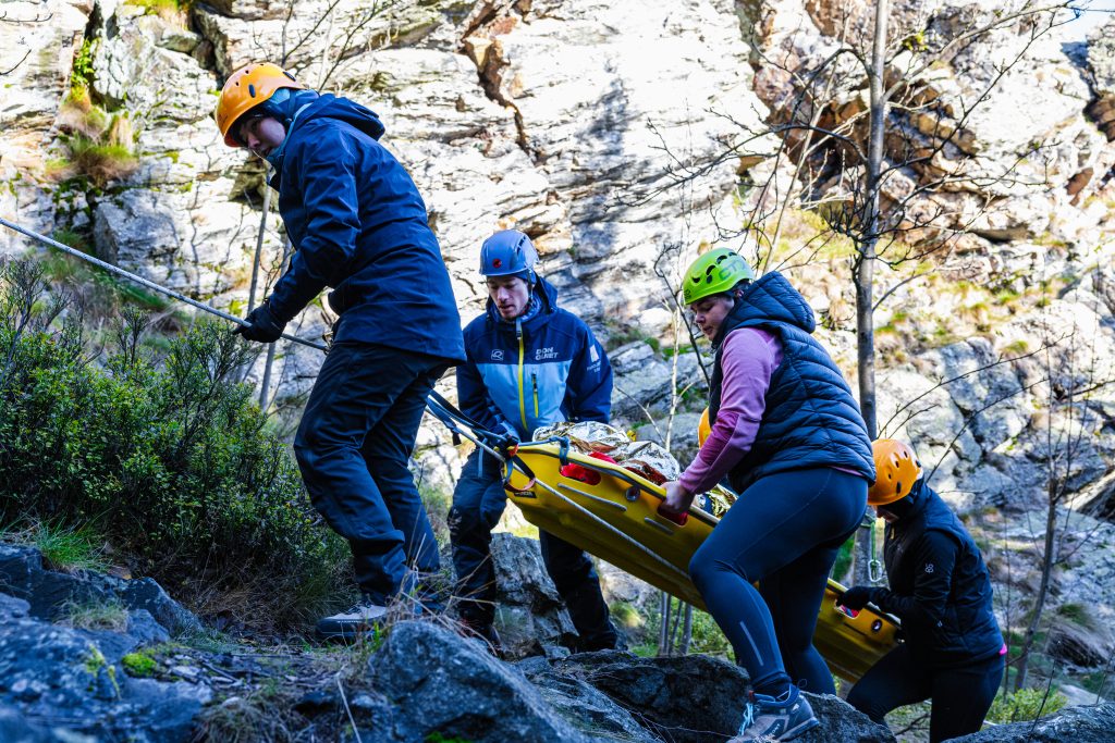 Kurz záchrany v terénu – léto