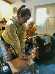 zdravotník zotavovacích akcí