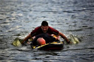 záchrana na volné vodě
